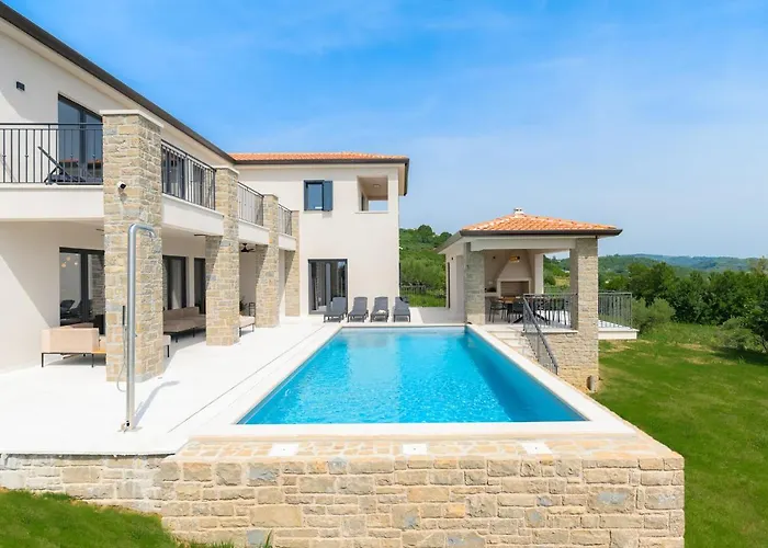 Villa San Sebastian *