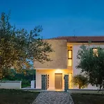 San Sebastian Villa *